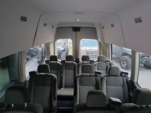 Used 2024 Ford Transit 350 XLT AWD/4WD image 27