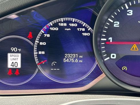 Certified 2023 Porsche Panamera Platinum Edition w/ Sport Chrono Package RWD image 27