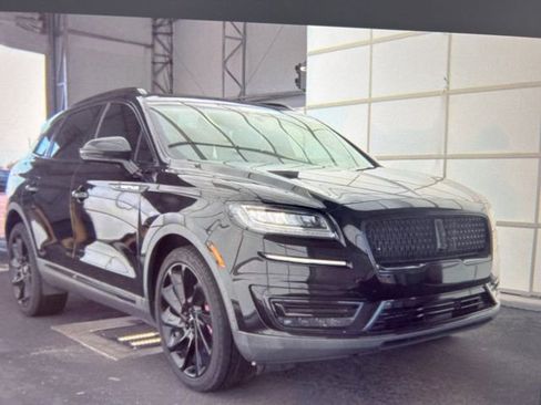 Used 2020 Lincoln Nautilus Reserve image 7