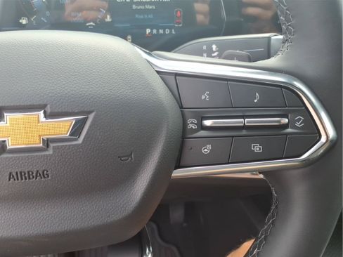 New 2026 Chevrolet Equinox LT w/ Convenience Package II FWD image 20