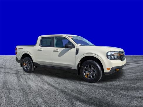 Certified 2024 Ford Maverick Tremor w/ Tremor Off-Road Package AWD/4WD image 2