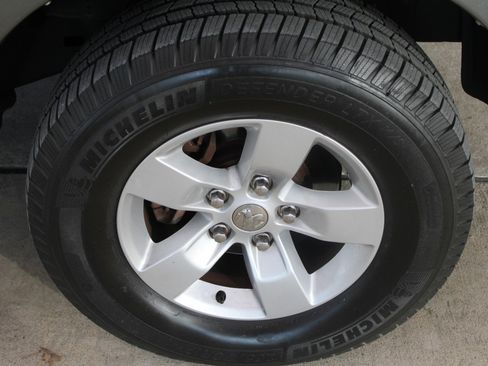 Used 2013 RAM 1500 Tradesman w/ Popular Equipment Group image 32