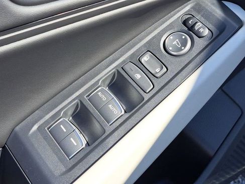 New 2025 Honda Accord SE image 18