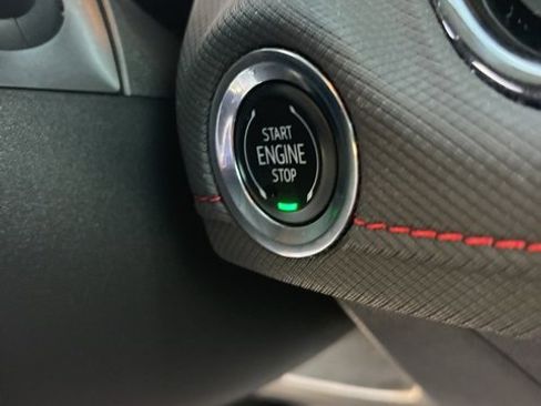 Used 2024 Chevrolet TrailBlazer RS w/ Convenience Package image 22