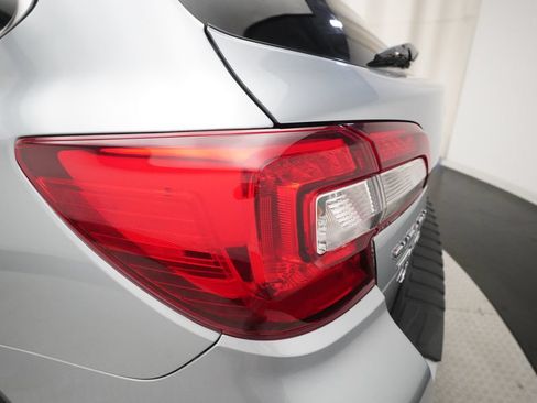 Used 2019 Subaru Outback 2.5i Premium AWD/4WD image 33