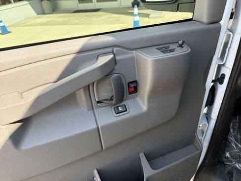 Used 2025 GMC Savana 2500 w/ Driver Convenience Package RWD image 14