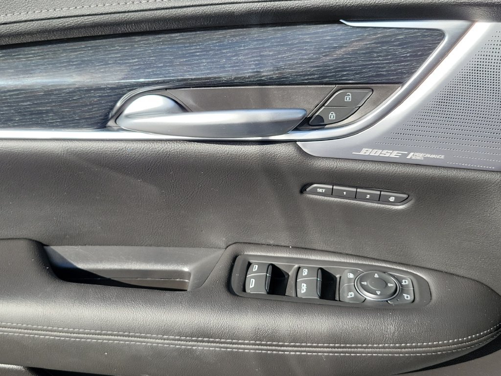 Used 2024 Cadillac XT5 Premium Luxury FWD image 17