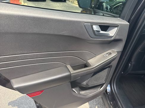 Used 2021 Ford Escape SEL AWD/4WD image 17