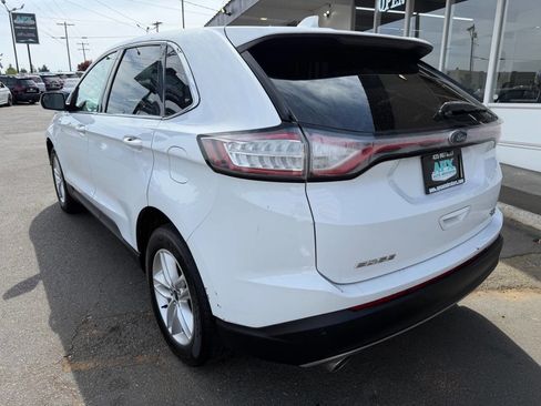 Used 2018 Ford Edge SEL AWD/4WD image 4