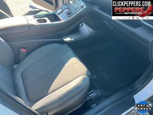 Used 2023 Hyundai Santa Fe SEL image 14