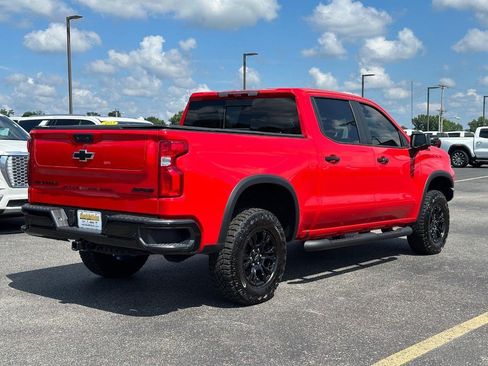Certified 2025 Chevrolet Silverado 1500 ZR2 w/ Technology Package AWD/4WD image 3