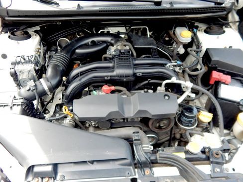 Used 2015 Subaru Impreza 2.0i AWD/4WD image 18
