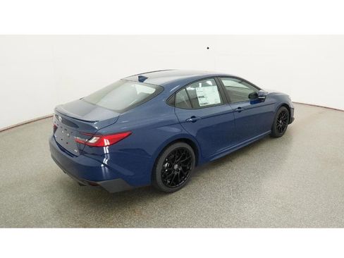 New 2026 Toyota Camry SE FWD image 9