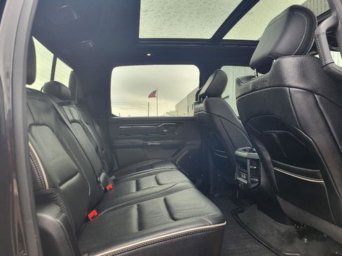 Used 2022 RAM 1500 Limited image 11