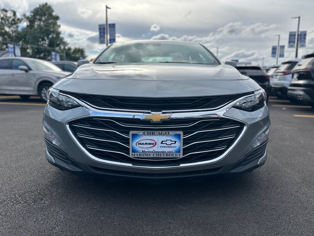 Used 2024 Chevrolet Malibu LT FWD image 9