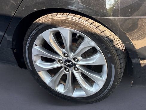 Used 2011 Hyundai Sonata Limited FWD image 5