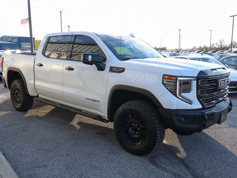Used 2023 GMC Sierra 1500 AT4X w/ AT4X AEV Edition image 3