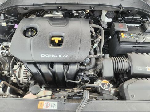 Used 2021 Hyundai Kona SE w/ Cargo Package image 36