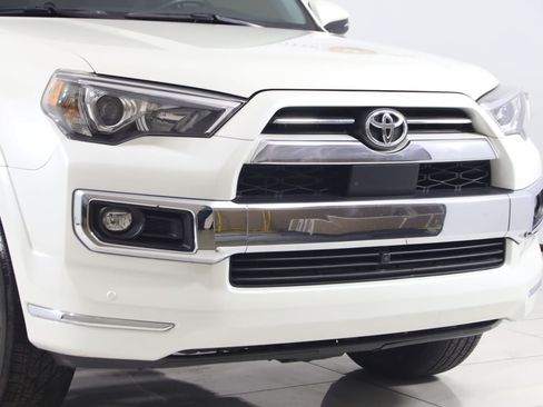 Used 2023 Toyota 4Runner Limited AWD/4WD image 37