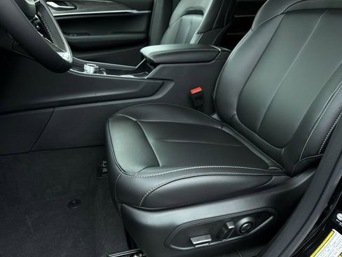 New 2026 Jeep Grand Cherokee L Limited AWD/4WD image 22
