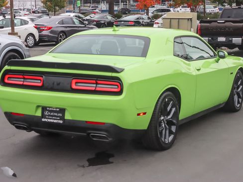 Used 2023 Dodge Challenger R/T w/ Blacktop Package image 4