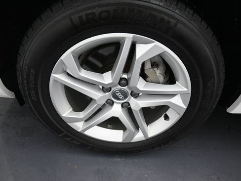 Used 2019 Audi Q5 2.0T Premium image 34