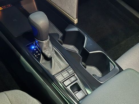 Used 2026 Toyota Camry LE image 12