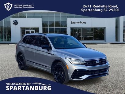 Used 2024 Volkswagen Tiguan SE R-Line