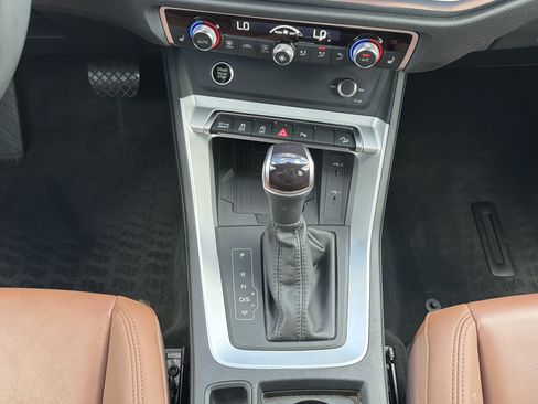 Used 2025 Audi Q3 2.0T Premium Plus AWD/4WD image 23