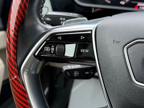 Used 2019 Audi e-tron Premium Plus image 45