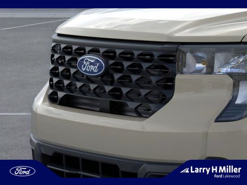 New 2025 Ford Maverick XLT w/ XLT Luxury Package image 18