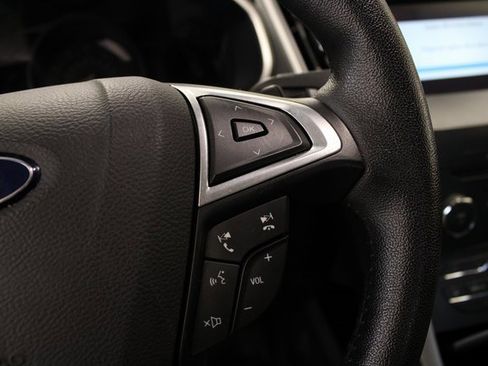 Used 2022 Ford Escape SE w/ Cold Weather Package image 15