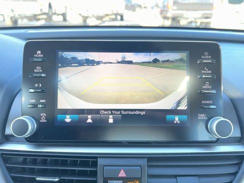 Used 2018 Honda Accord EX-L image 40