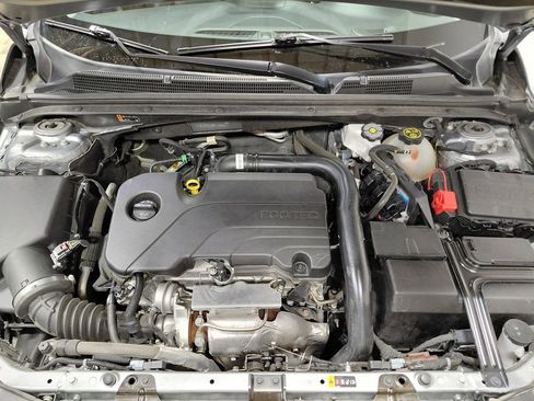 Used 2024 Chevrolet Malibu LT FWD image 14