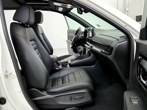 Used 2026 Honda CR-V Sport Touring image 17
