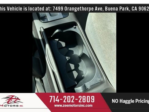 Used 2004 Toyota Camry LE image 26