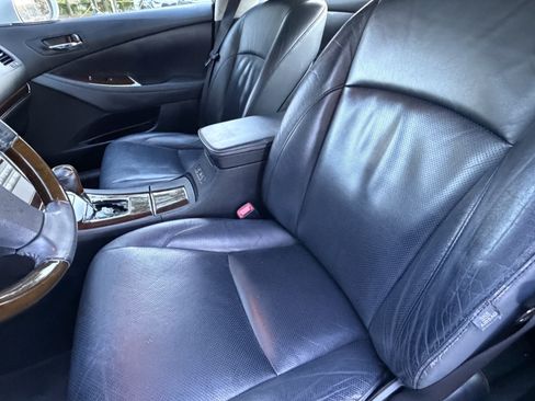 Used 2011 Lexus ES 350 FWD image 17