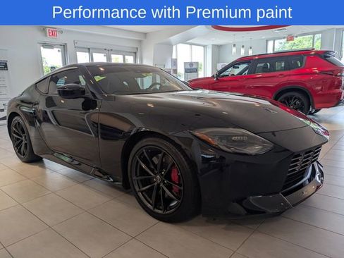 Certified 2024 Nissan Z Performance w/ Floor Mat Package RWD image 2