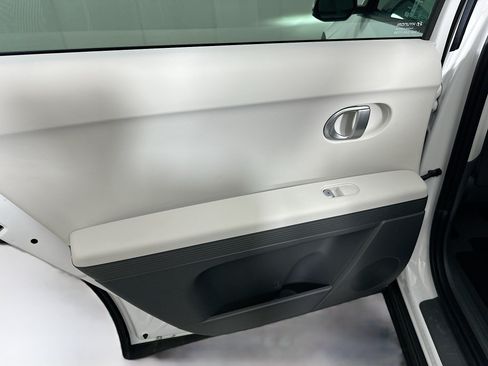 Used 2024 Hyundai Ioniq 5 SEL RWD image 26