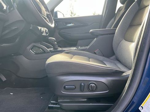 Used 2023 Chevrolet TrailBlazer LT w/ Convenience Package image 14