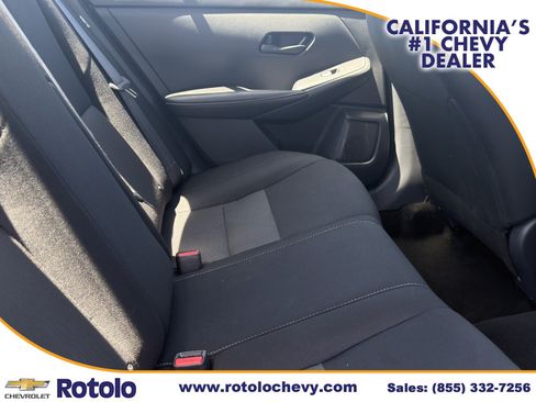 Used 2024 Nissan Sentra SV FWD image 10