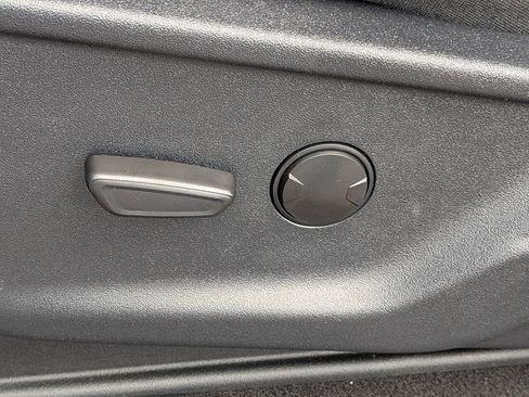 Certified 2024 Ford F150 XLT w/ Mobile Office Package image 22