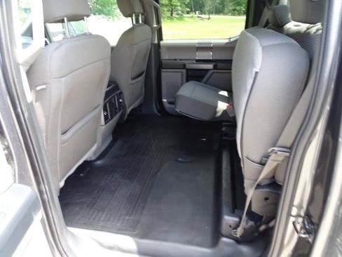 Used 2019 Ford F150 4x4 SuperCrew XLT w/ XTR Package image 33