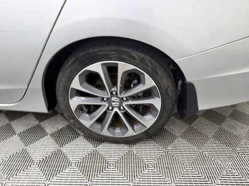 Used 2014 Honda Accord Sport image 19