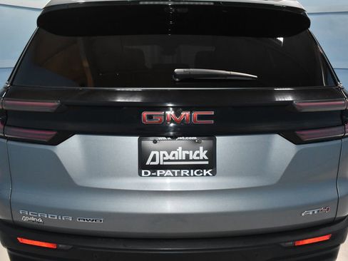 Used 2024 GMC Acadia AT4 w/ Super Cruise Package image 26
