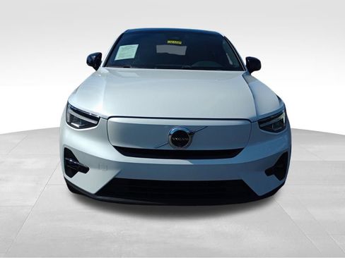 Used 2024 Volvo C40 P8 Recharge Plus image 2