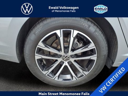 Used 2026 Volkswagen Jetta Sport FWD image 26