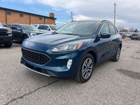 Used 2020 Ford Escape SEL image 29