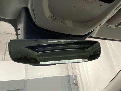 Certified 2025 Volvo S60 B5 Core image 27