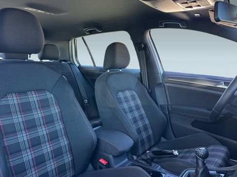 Used 2019 Volkswagen GTI S w/ Driver Assistance Package image 31